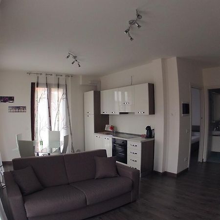 Ferienwohnung Il Nuovo Palazzotto Stresa Zimmer foto